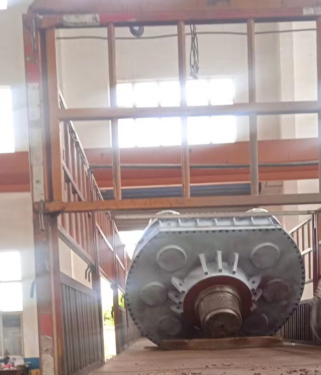 西安鑫坤建筑工程有限公司6x30KW齒輪箱發貨，安裝于3000土壓平衡頂管機